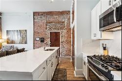 1115 Prytania Street Unit 102, New Orleans LA 70130