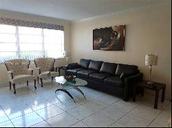 215 SE 3rd Ave Unit 104A, Hallandale Beach FL 33009