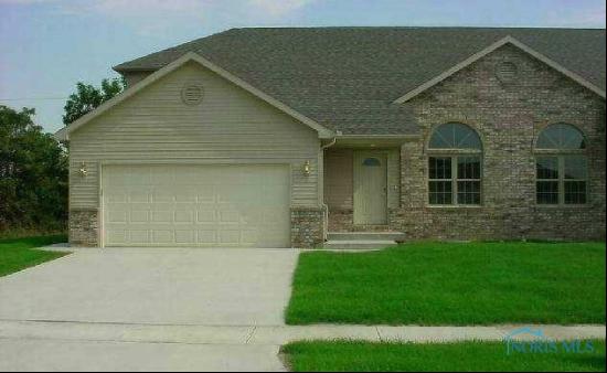 2901 Goldenrod Lane, Findlay OH 45840