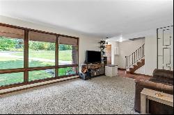 11051 Babcock Blvd, Pine Twp - Nal PA 15044