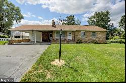 13608 Royal Road, Hagerstown MD 21742