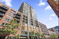 400 W Ontario Street #1607, Chicago IL 60654