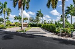 13611 Snook CIR, Naples FL 34114