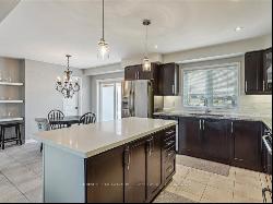 3045 George Savage Ave Unit 3, Oakville ON L6M0Y8