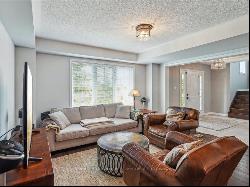 3045 George Savage Ave Unit 3, Oakville ON L6M0Y8