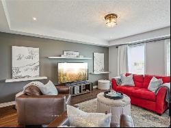 3045 George Savage Ave Unit 3, Oakville ON L6M0Y8