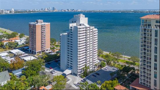 4141 Bayshore Boulevard #802, Tampa FL 33611