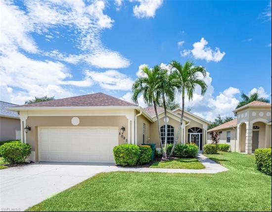 8093 Tauren CT, Naples FL 34119