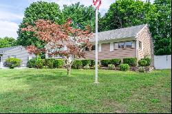 24 Perennial Drive, Cranston RI 02920