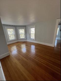 28 West Central St #2, Natick MA 01760