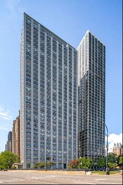 1550 N Lake Shore Drive #25E, Chicago IL 60610