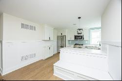 825 Delancey Pl Unit 1, Ocean City NJ 08226