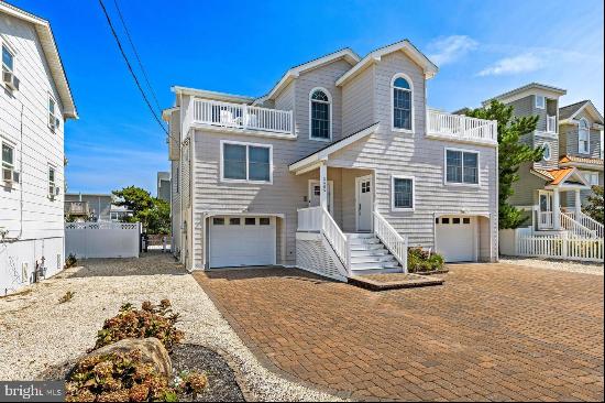 2305 S Bay Avenue #B, Beach Haven NJ 08008