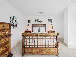 1200 Holiday Dr, #208, Fort Lauderdale, FL