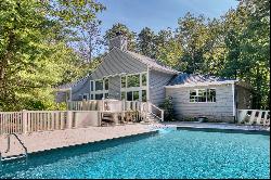 East Hampton Northwest Post Modern