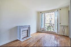 Paris 16th District - A bright 3-bed apartment