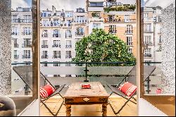 Paris 16th District – A 2/3 bed apartment with a balcony