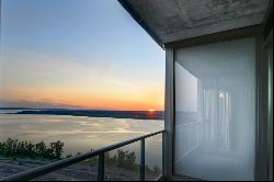 Spectacular Water & Sunset View 2-Bedroom + Den Penthouse