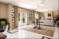 Luxury and Elegance in Penha Longa Resort: Sophisticated 6+1 Bedroom Villa**