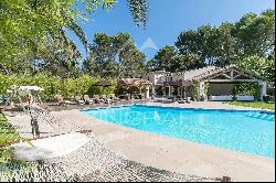 Mougins - Superb family property in a secured estate