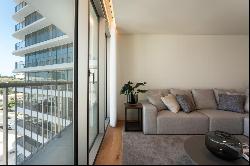 PF34256 Luxury 2 bedroom property, furnished in the Infinity development.