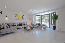 Cannes - 7 bedrooms villa with sea view