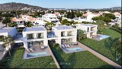 Villa with pool in private condominium, Golden Triangle, Algarve