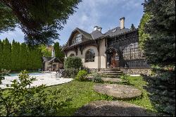 Ornate Slovak Country Estate ID 104845