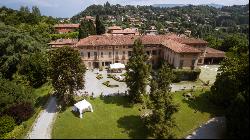 Ancient mansion from the 1700s in Brianza - Lombardy