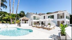 Spacious and bright large villa in the area of Rosario, Marbella East