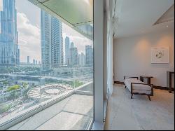 Elegant Downtown Apartment with Burj Khalifa View