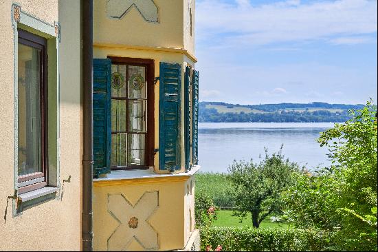 Jewel on Lake Ammersee: Historic country villa with lake view and further building rights