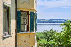 Jewel on Lake Ammersee: Historic country villa with lake view and further building rights