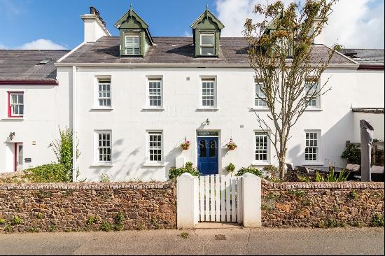 STUNNING 19TH CENTURY GRANITE FARMHOUSE IN ST. MARTIN