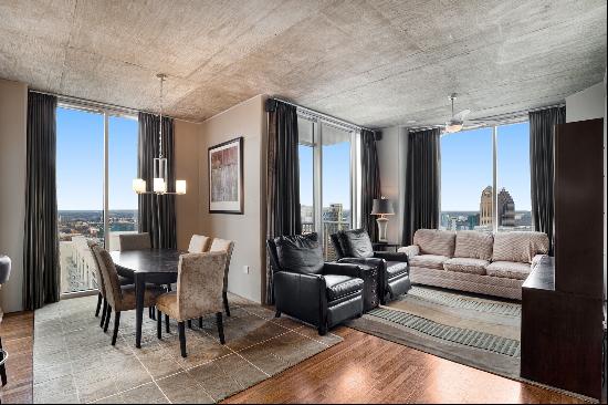 High-rise Luxury Living In The Heart Of Midtown With Million Dollar Views