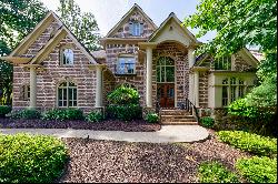 Exceptional Luxury Living in Brookhaven