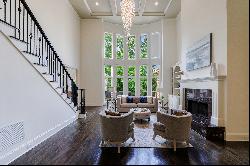 Exceptional Luxury Living in Brookhaven