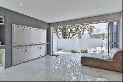 Modern duplex in a small exclusive gated estate in Southern Paarl