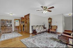 285 Mount Pleasant Road,Hauppauge, NY, 11788