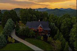 Luxurious Mountain Lodge - Ritz on the Rocks