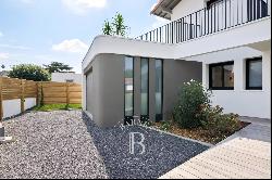 ANGLET, GOLF DE l'IMPÉRATRICE, 200 M² HOUSE WITH POOL