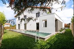 ANGLET, GOLF DE l'IMPeRATRICE, 200 sqm HOUSE WITH POOL