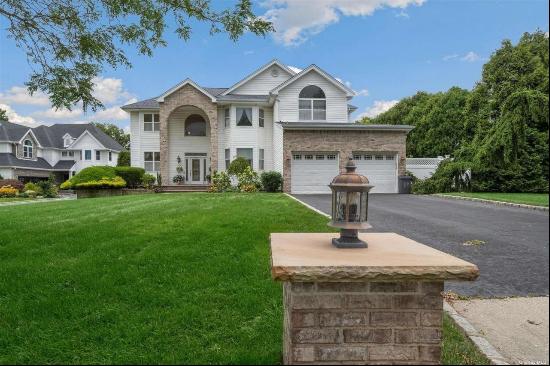 19 Poplar Lane, Commack, NY, 11725, USA