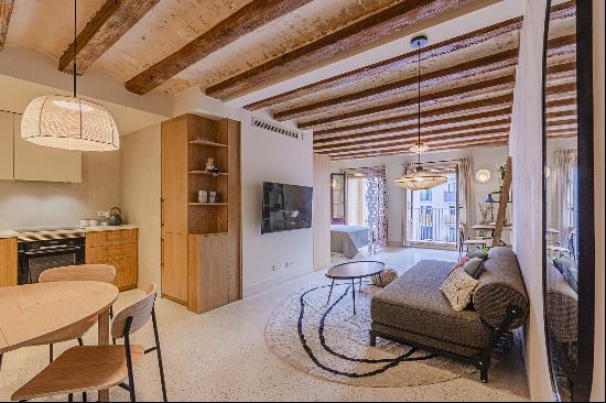 Newly built 1 bedroom apartment in El Raval, Barcelona