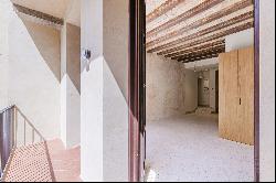 Newly built 1 bedroom apartment with 7sqm terrace in El Raval, Barcelona