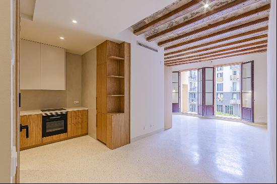 New built 1 bedroom apartment with 7m² terrace in El Raval, Barcelona