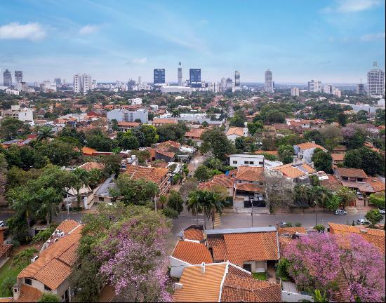 Captivating corner lot in the San Cristobal neighborhood