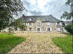 Manor on an 89 hectare estate at the gates of Tours