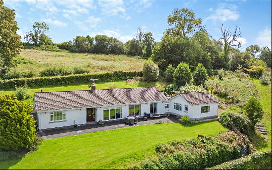 Capel Isaac, Llandeilo, Carmarthenshire, SA19 7TL