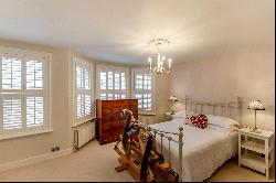 Ridgway Road, Farnham, Surrey, GU9 8NN